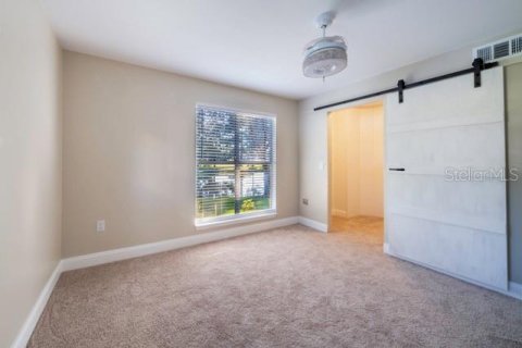 Снять в аренду кондоминиум в Тампа, Флорида 7 комнат, 77.85м2, № 1906123 - фото 10