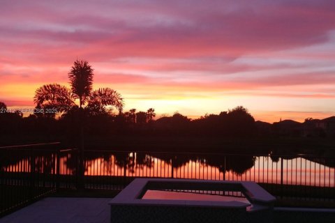 Villa ou maison à louer à Lake Worth, Floride: 4 chambres, 189.24 m2 № 1989148 - photo 25