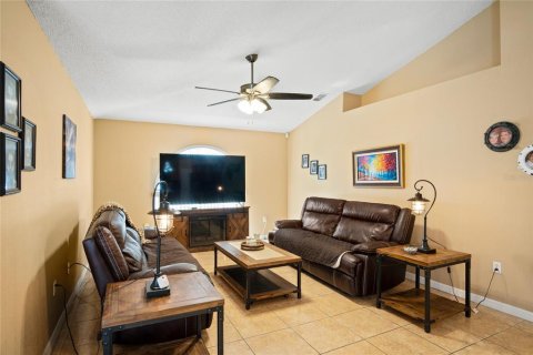 Casa en venta en Poinciana, Florida, 4 dormitorios, 195.84 m2 № 2207449 - foto 9
