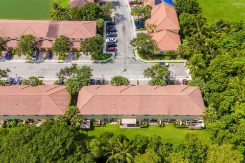 Touwnhouse à louer à Oakland Park, Floride: 3 chambres, 140.65 m2 № 1977876 - photo 4
