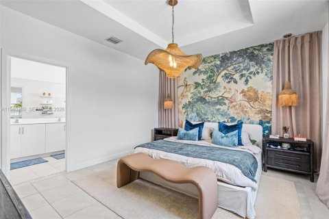 House in Miami, Florida 4 bedrooms, 173.73 sq.m. № 2045798 - photo 19