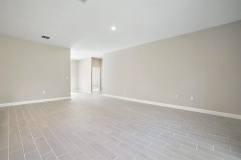 House in Ocala, Florida 4 bedrooms, 166.02 sq.m. № 1743125 - photo 6