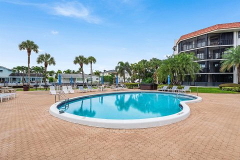 Copropriété à louer à Boca Raton, Floride: 3 chambres, 160.72 m2 № 2402372 - photo 21
