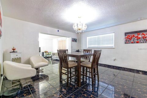 Villa ou maison à vendre à Orlando, Floride: 3 chambres, 159.14 m2 № 2166170 - photo 13
