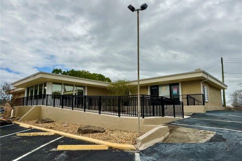Commercial property in Rockledge, Florida 584.54 sq.m. № 2099521