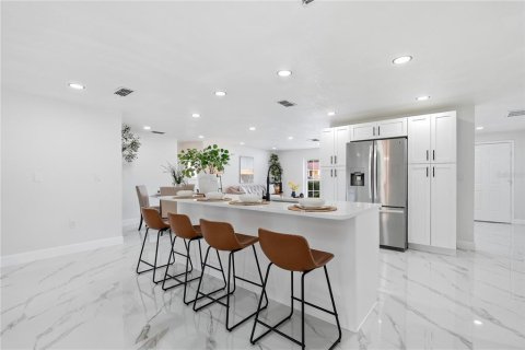 Villa ou maison à vendre à Holiday, Floride: 3 chambres, 204.29 m2 № 2403163 - photo 30