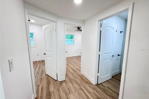 Купить виллу или дом в Тампа, Флорида 12 комнат, 132.66м2, № 2334268 - фото 8