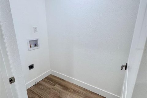 Купить виллу или дом в Тампа, Флорида 12 комнат, 132.66м2, № 2334268 - фото 13