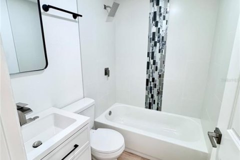 Купить виллу или дом в Тампа, Флорида 12 комнат, 132.66м2, № 2334268 - фото 12