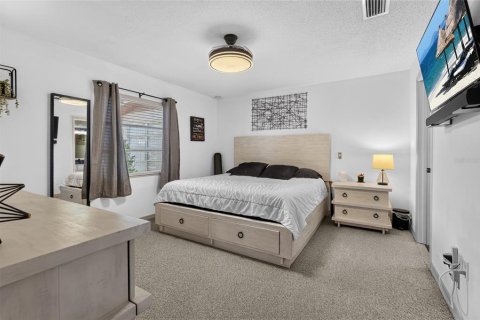 Copropriété à vendre à Sarasota, Floride: 2 chambres, 109.44 m2 № 2259559 - photo 5