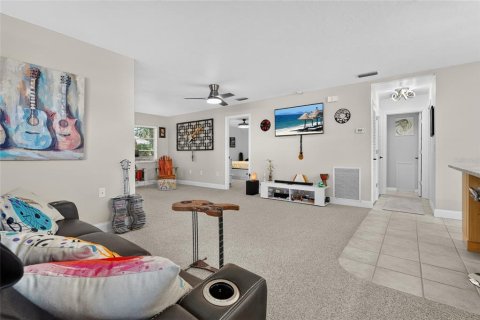Copropriété à vendre à Sarasota, Floride: 2 chambres, 109.44 m2 № 2259559 - photo 23