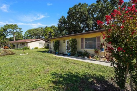 Copropriété à vendre à Sarasota, Floride: 2 chambres, 109.44 m2 № 2259559 - photo 16