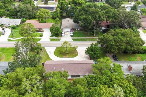 House in Maitland, Florida 3 bedrooms, 171.68 sq.m. № 1832662 - photo 27