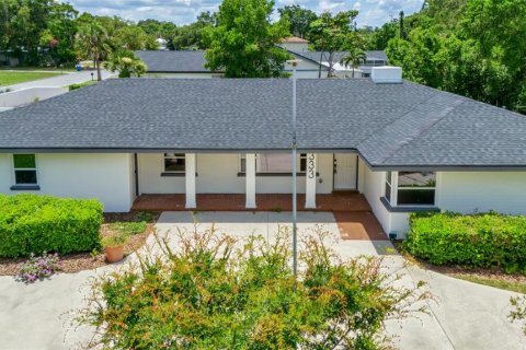 House in Winter Haven, Florida 4 bedrooms, 244.61 sq.m. № 1793371 - photo 3