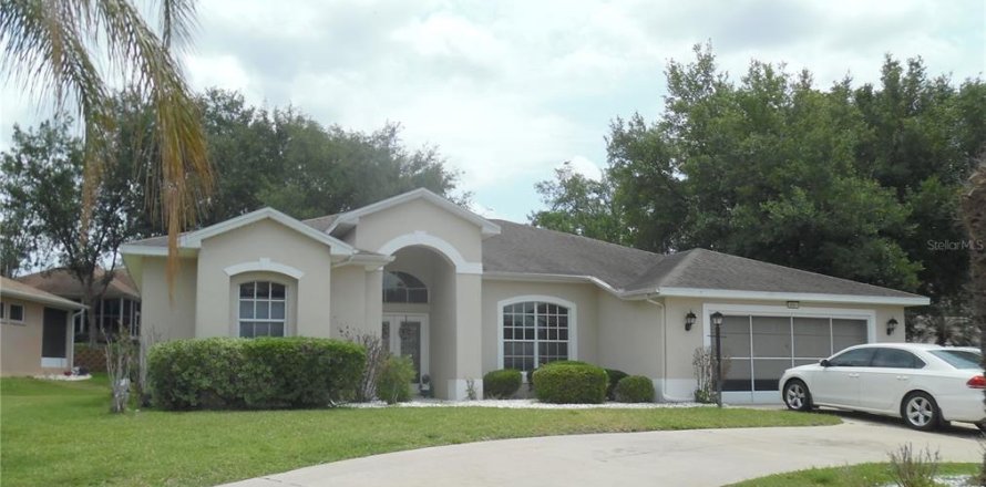 Casa en Leesburg, Florida 3 dormitorios, 204.11 m2 № 2195414