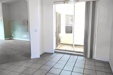 Casa en venta en Leesburg, Florida, 3 dormitorios, 204.11 m2 № 2195414 - foto 12