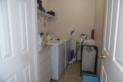 Casa en venta en Leesburg, Florida, 3 dormitorios, 204.11 m2 № 2195414 - foto 21