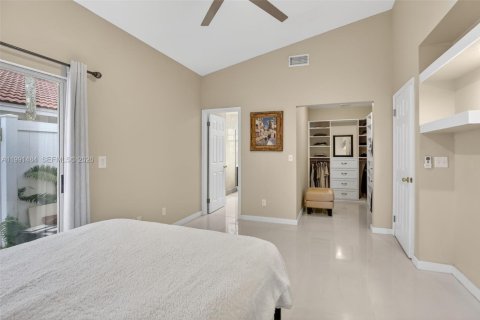 Villa ou maison à vendre à Weston, Floride: 4 chambres, 146.04 m2 № 2058938 - photo 21