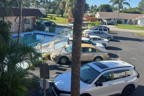 Apartamento en alquiler en Sarasota, Florida, 2 dormitorios, 801.93 m2 № 2433197 - foto 20