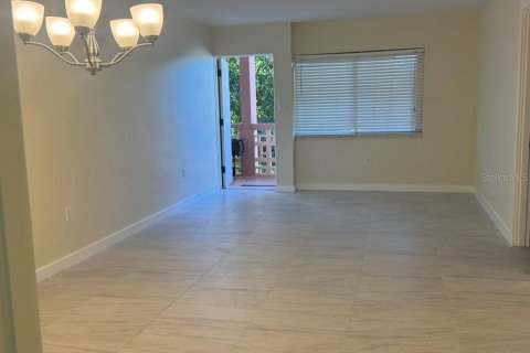 Apartamento en alquiler en Sarasota, Florida, 2 dormitorios, 801.93 m2 № 2433197 - foto 22