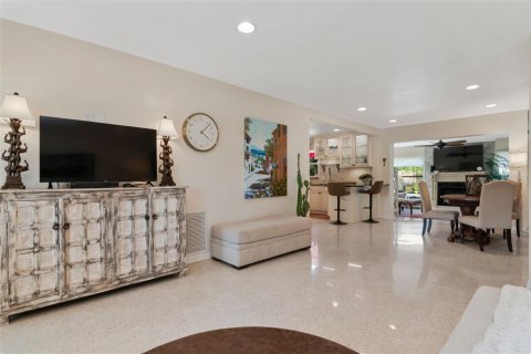 Casa en venta en Largo, Florida, 2 dormitorios, 135.82 m2 № 2386467 - foto 6