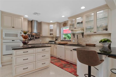 Casa en venta en Largo, Florida, 2 dormitorios, 135.82 m2 № 2386467 - foto 14