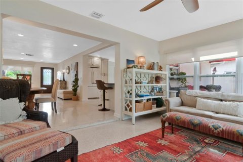 Casa en venta en Largo, Florida, 2 dormitorios, 135.82 m2 № 2386467 - foto 19