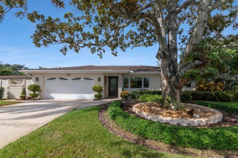Casa en venta en Largo, Florida, 2 dormitorios, 135.82 m2 № 2386467 - foto 2