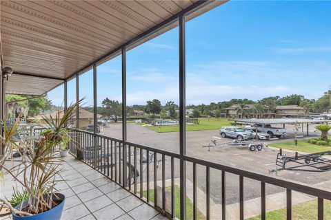 Condo in Astor, Florida, 2 bedrooms  № 2234499 - photo 29