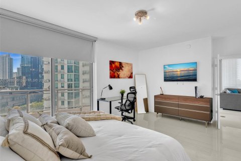 Купить кондоминиум в Майами, Флорида 2 спальни, 118.36м2, № 2051492 - фото 17