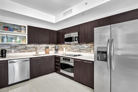 Купить кондоминиум в Майами, Флорида 2 спальни, 118.36м2, № 2051492 - фото 29