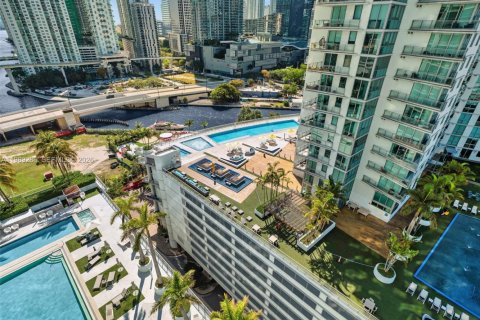 Купить кондоминиум в Майами, Флорида 2 спальни, 118.36м2, № 2051492 - фото 3