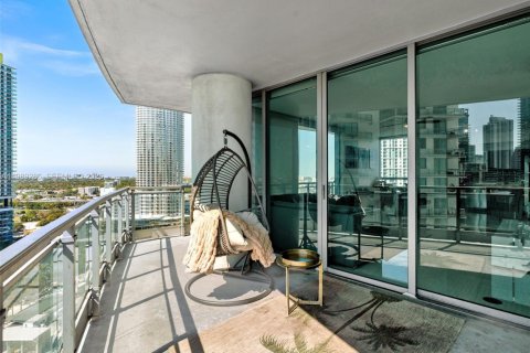 Купить кондоминиум в Майами, Флорида 2 спальни, 118.36м2, № 2051492 - фото 6