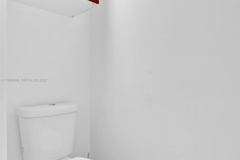 Купить кондоминиум в Майами, Флорида 2 спальни, 118.36м2, № 2051492 - фото 22