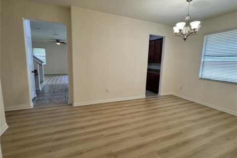 Villa ou maison à vendre à Brandon, Floride: 4 chambres, 218.04 m2 № 1806691 - photo 6