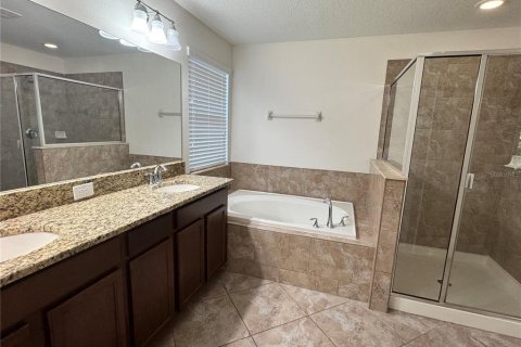 Villa ou maison à vendre à Brandon, Floride: 4 chambres, 218.04 m2 № 1806691 - photo 29