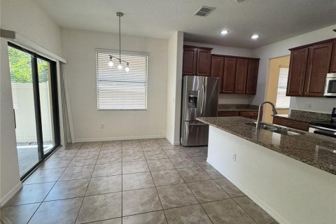 Villa ou maison à vendre à Brandon, Floride: 4 chambres, 218.04 m2 № 1806691 - photo 10