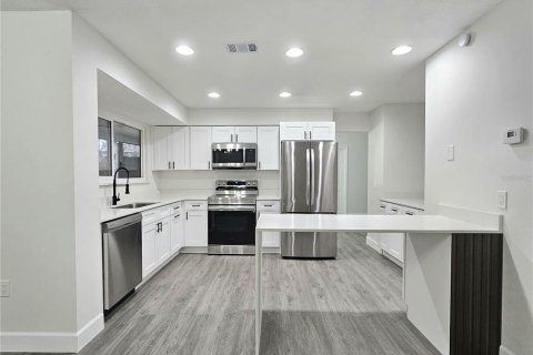 Casa en venta en Crystal River, Florida, 3 dormitorios, 143.26 m2 № 1732846 - foto 6