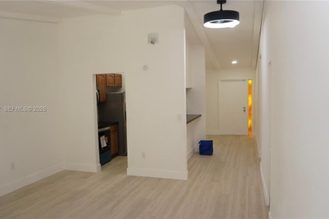 Copropriété à vendre à Coral Springs, Floride: 2 chambres, 92.9 m2 № 2063862 - photo 9