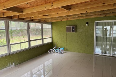House in Orlando, Florida 4 bedrooms, 192.68 sq.m. № 2239854 - photo 5