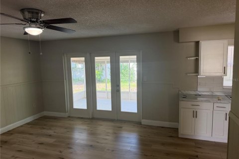 Villa ou maison à vendre à Orlando, Floride: 4 chambres, 138.05 m2 № 2155921 - photo 3