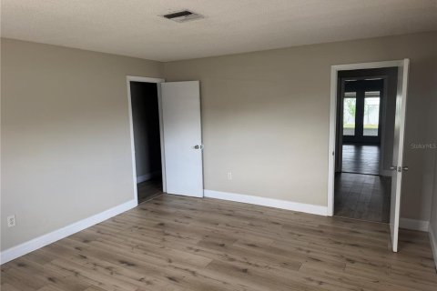 Villa ou maison à vendre à Orlando, Floride: 4 chambres, 138.05 m2 № 2155921 - photo 11