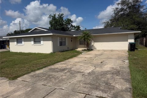 Villa ou maison à Orlando, Floride 4 chambres, 138.05 m2 № 2155921