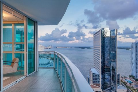 Condo in Miami, Florida, 2 bedrooms  № 2040238