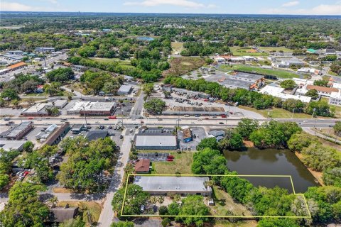 Commercial property in Leesburg, Florida 694.91 sq.m. № 2205741 - photo 5