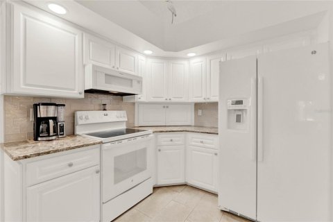 Купить виллу или дом в Лисбург, Флорида 6 комнат, 138.98м2, № 1513005 - фото 18