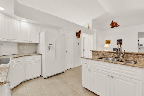 Купить виллу или дом в Лисбург, Флорида 6 комнат, 138.98м2, № 1513005 - фото 17
