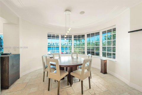 Villa ou maison à louer à Miami Beach, Floride: 5 chambres, 335.28 m2 № 1999073 - photo 6