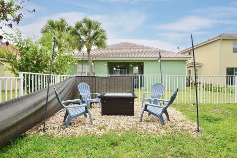 Villa ou maison à vendre à Port St. Lucie, Floride: 3 chambres, 193.24 m2 № 2087482 - photo 23