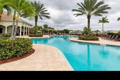 Villa ou maison à vendre à Port St. Lucie, Floride: 3 chambres, 193.24 m2 № 2087482 - photo 28